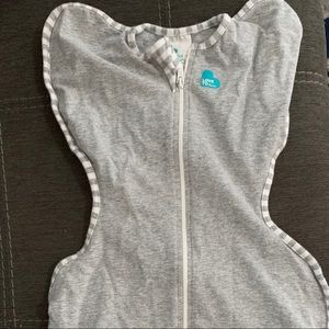 Size medium Love To Dream swaddle